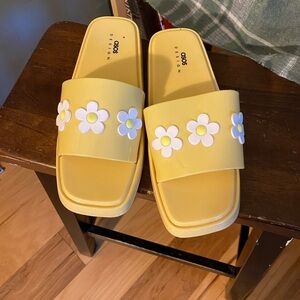 ASOS design pvc daisy square toe slides size 10